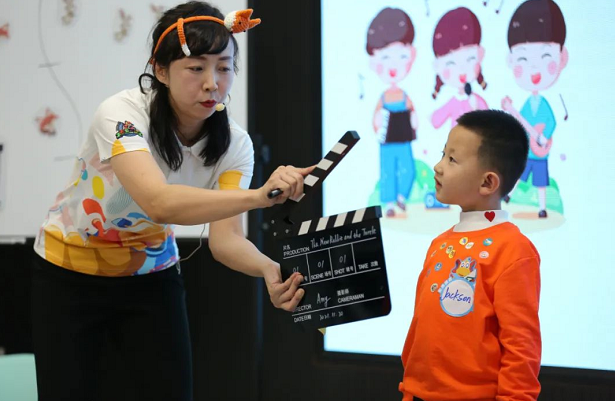 帮助孩子有效学习少儿英语的4个方法(图1)